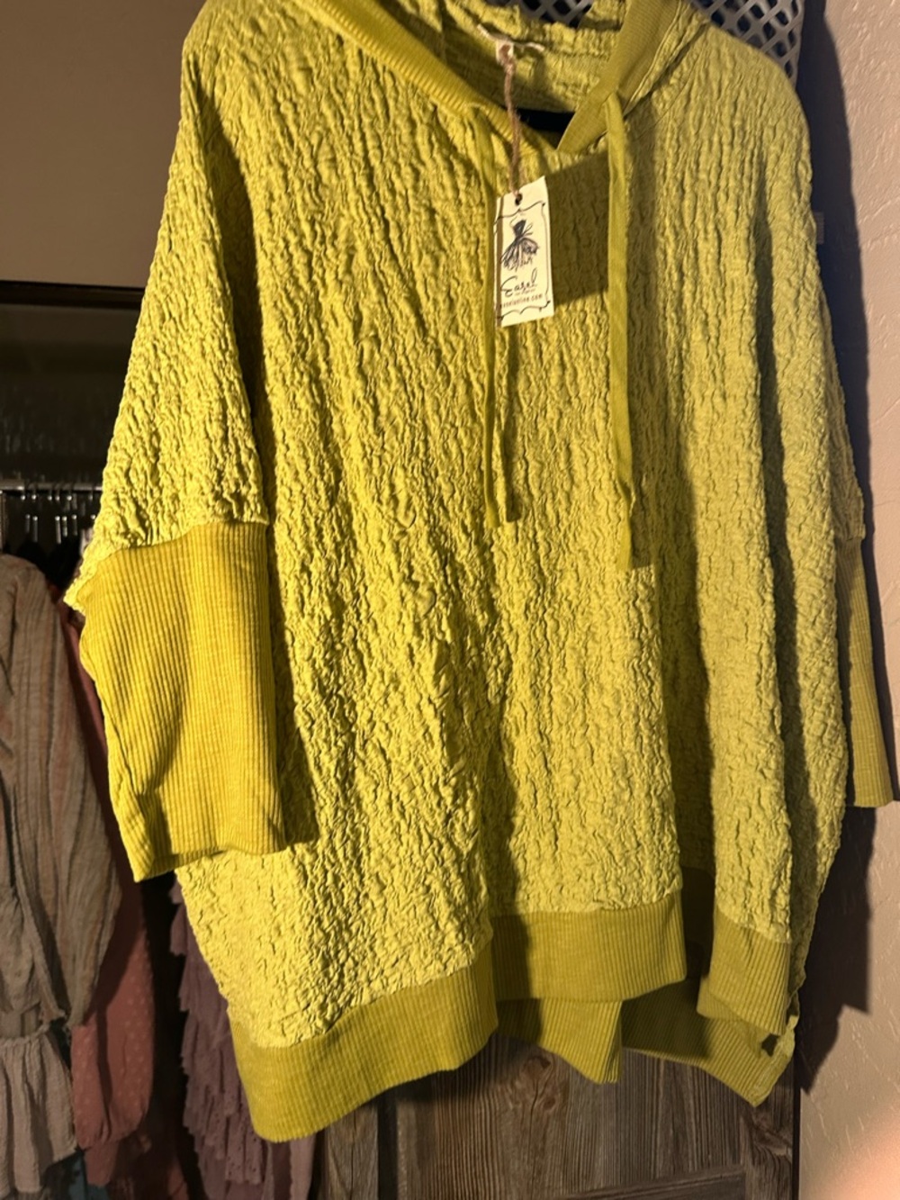 Easel brand Chartreuse Textured Hoodie - Picture 4 of 6